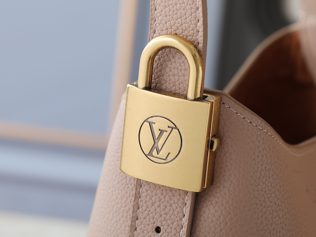 LOUIS VUITTON ルイヴィトン Low Key Hobo ハンドバッグ-BRAND OFF