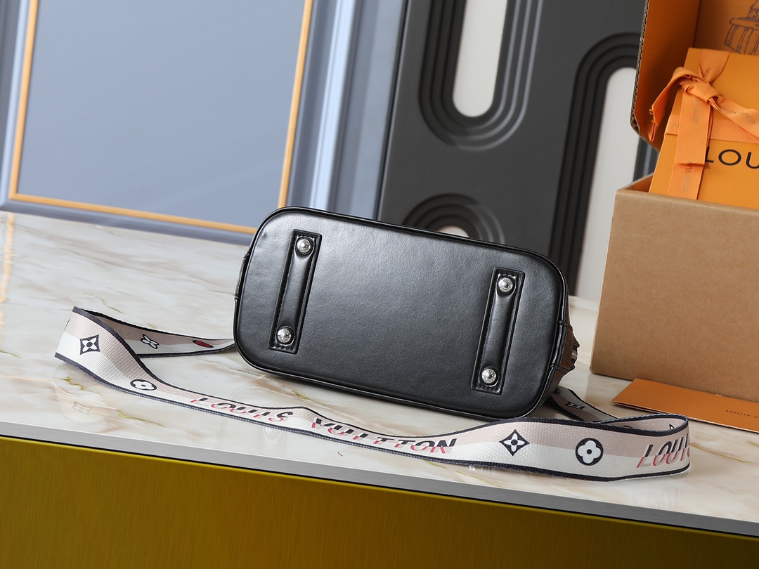 LOUIS VUITTON（ルイヴィトン）Alma BB クロスボディバッグ-BRAND OFF