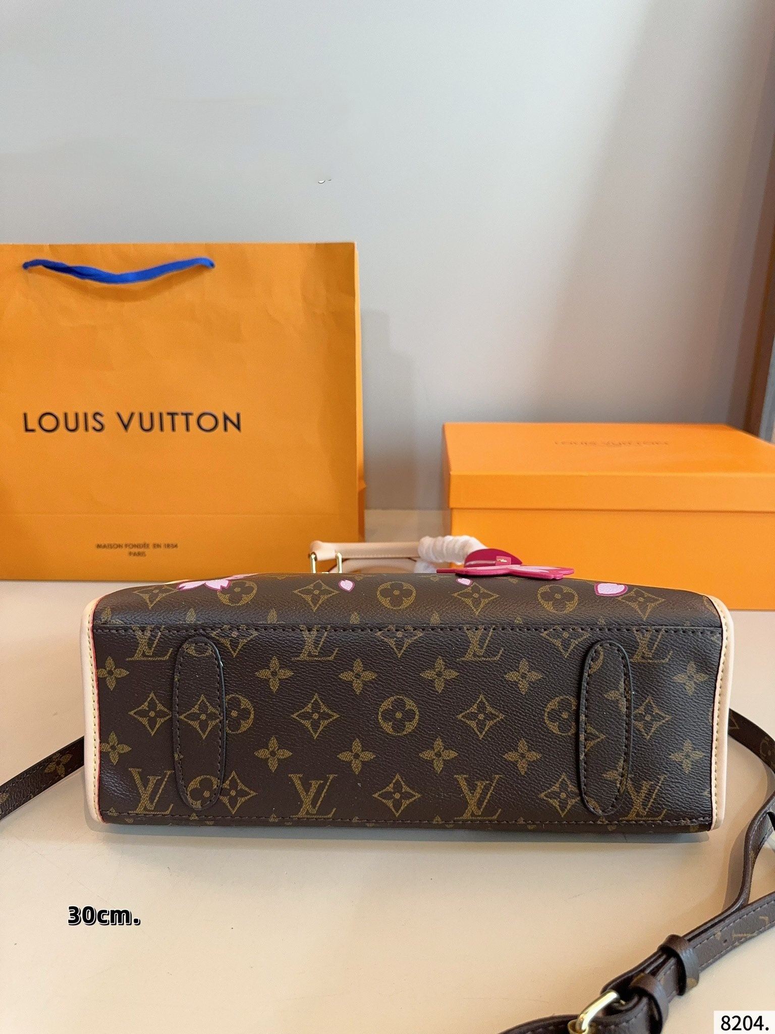 大人気定番商品★ LOUIS VUITTON ルイヴィトン OnTheGo ハンドバッグ-BRAND OFF