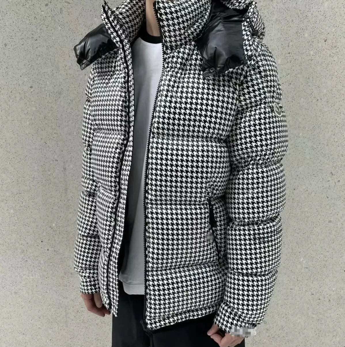 【Moncler】✖️【Fragment Design】23FW ダウンジャケット-BRAND OFF