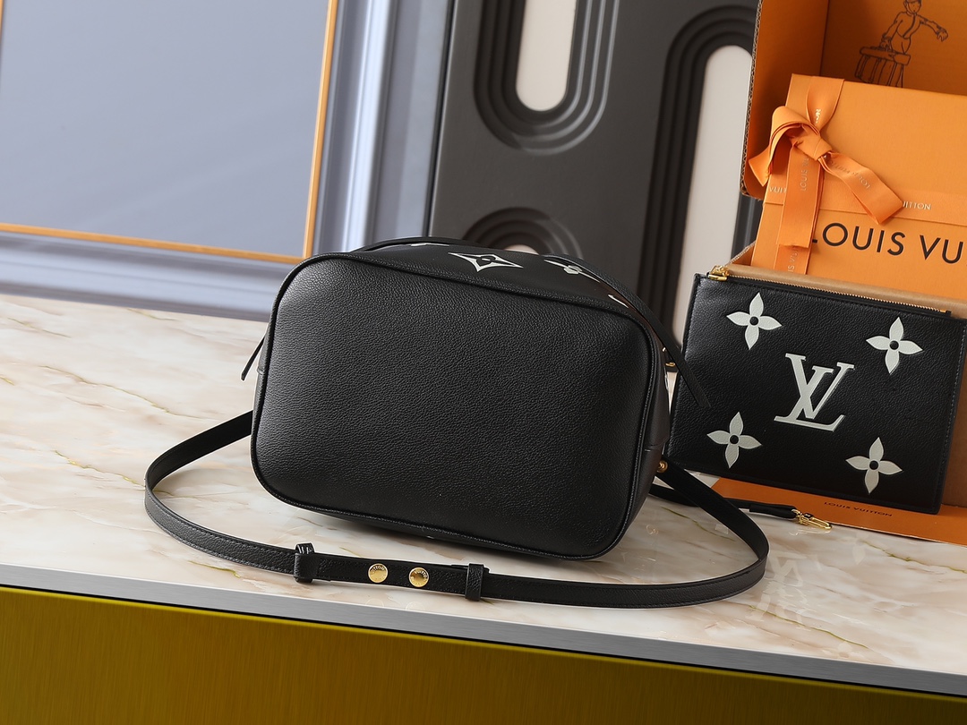 LOUIS VUITTON ルイヴィトン Néo Noé バケットバッグ-BRAND OFF