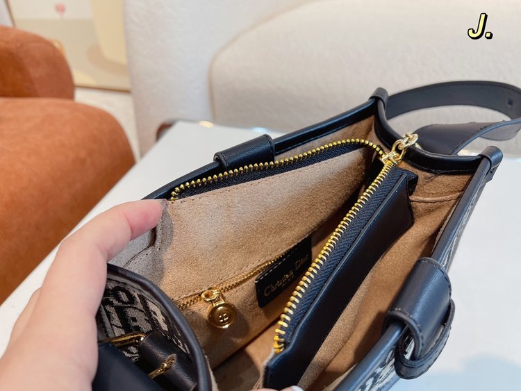 Christian Dior 【ディオール】トートバッグ 21x12x21cm-BRAND OFF