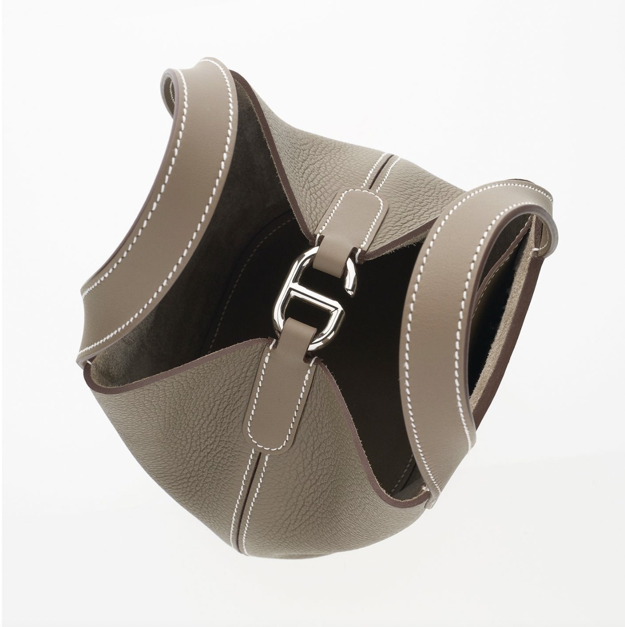 【新作◎入手困難】HERMES イン・ザ・ループ　トートバッグ-BRAND OFF