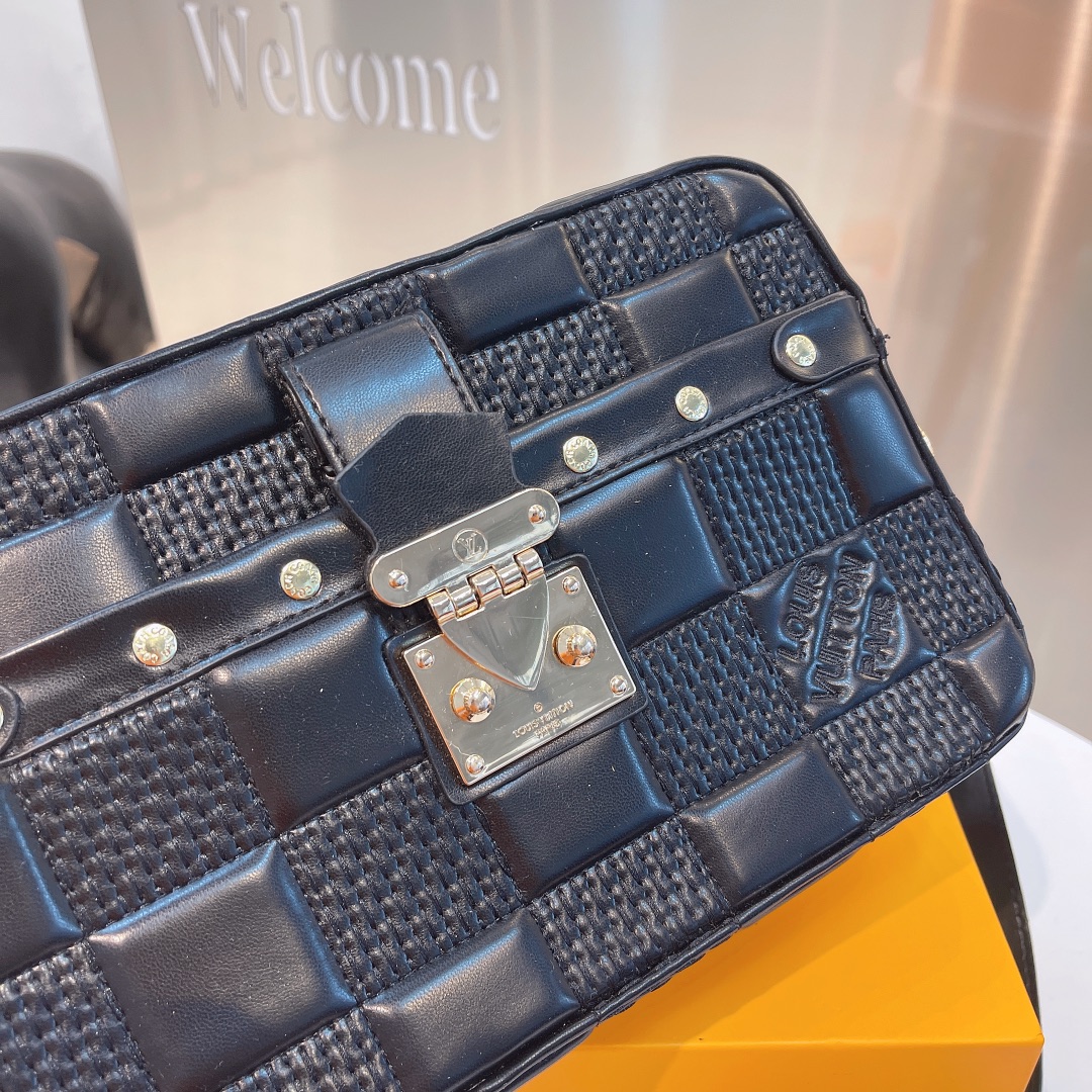 Louis Vuitton（ルイヴィトン） トロカ MM-BRAND OFF