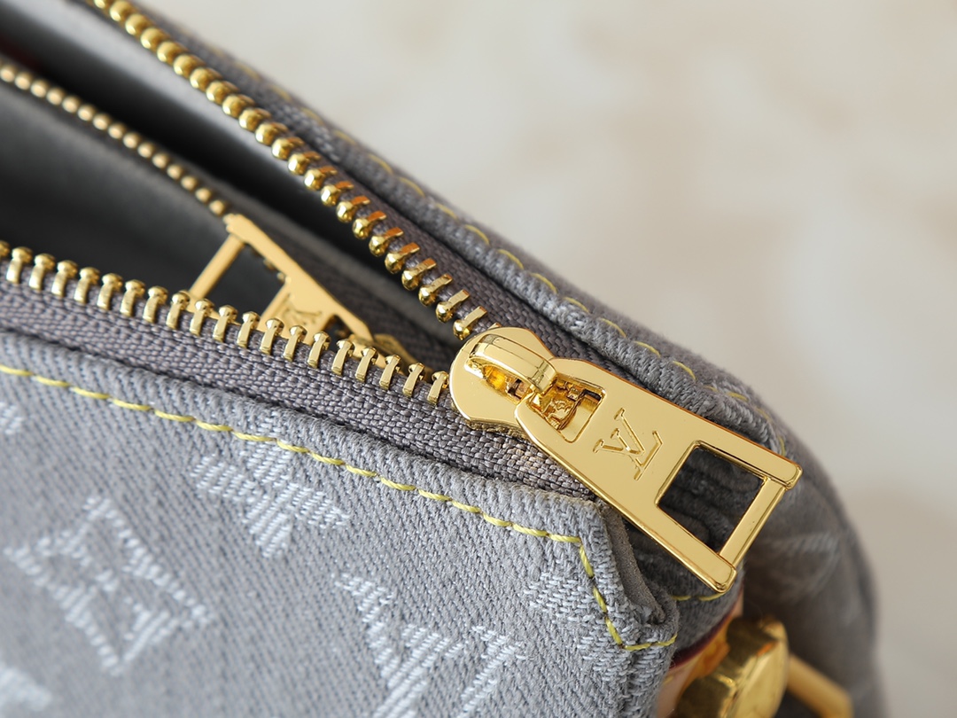 LOUIS VUITTON ルイヴィトン Coussin クロスボディバッグ-BRAND OFF