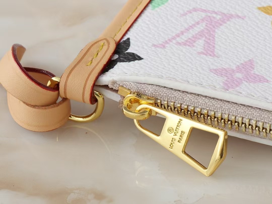 【LOUIS VUITTON旗艦店】ルイ・ヴィトン  LV x TM CARRYALL M13661-BRAND OFF