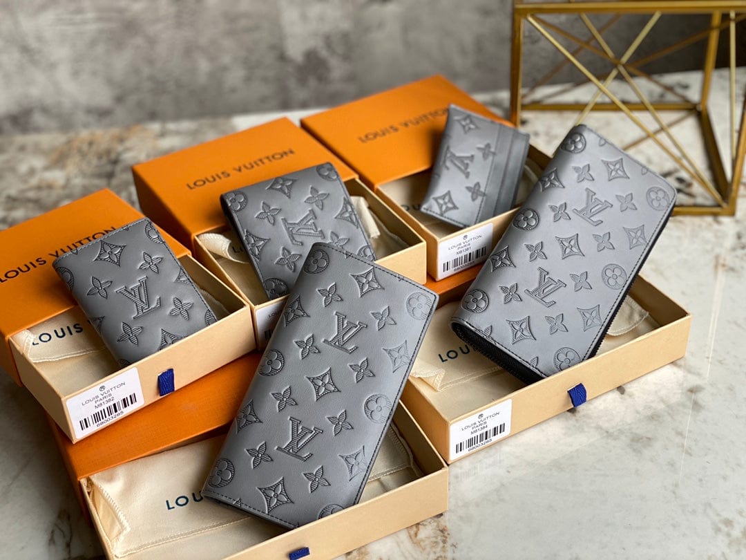 ルイヴィトン LOUIS VUITTON 財布 メンズ 新作 二つ折り財布  M81383-BRAND OFF