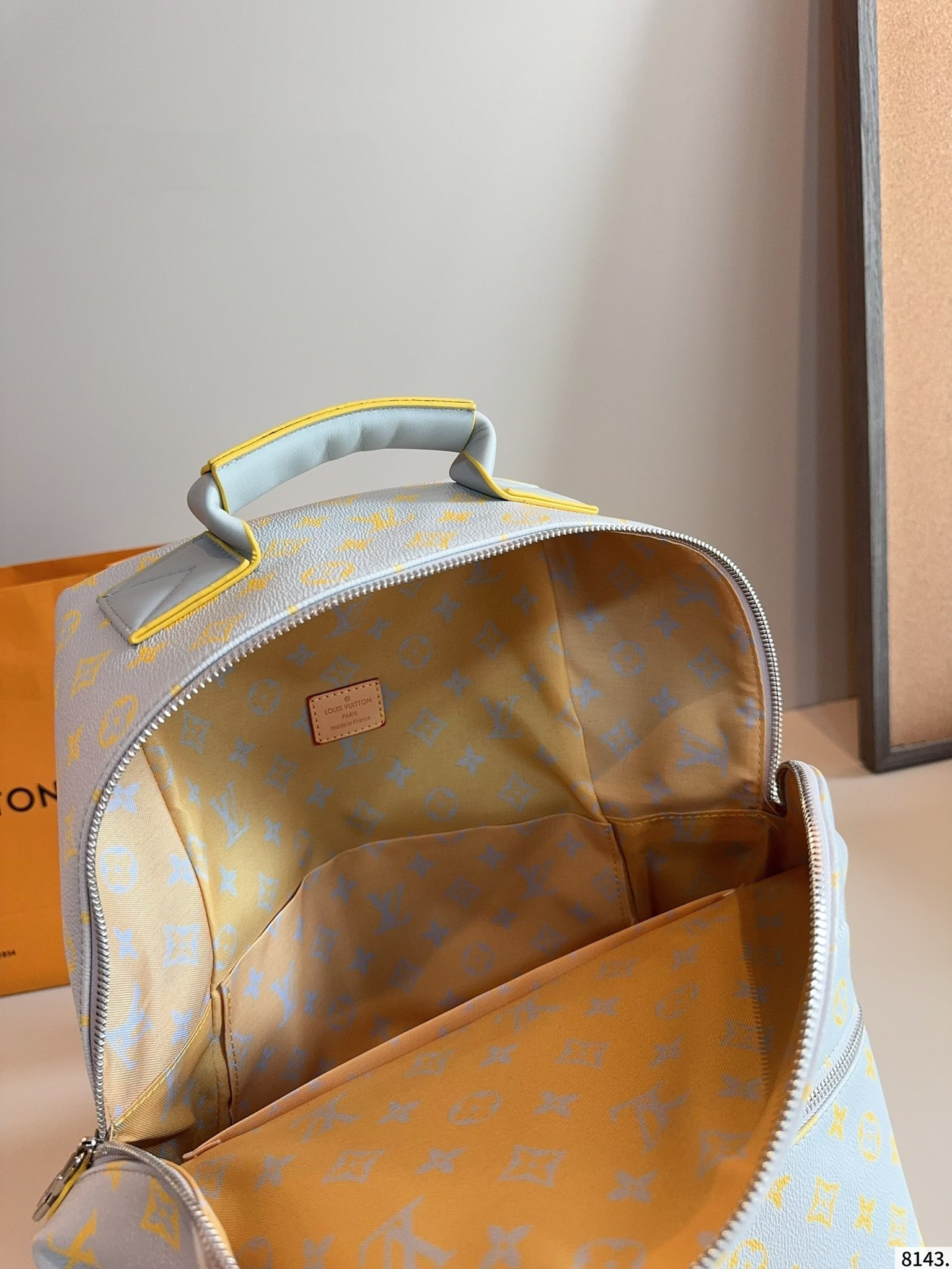 大人気定番商品★LOUIS VUITTON ルイヴィトン バックパック-BRAND OFF