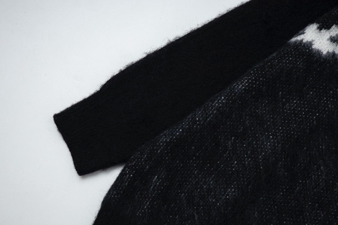【YSL SAINT LAURENT 公式旗艦店】サンローラン セーター好評に付き再入荷！ 241116-BRAND OFF