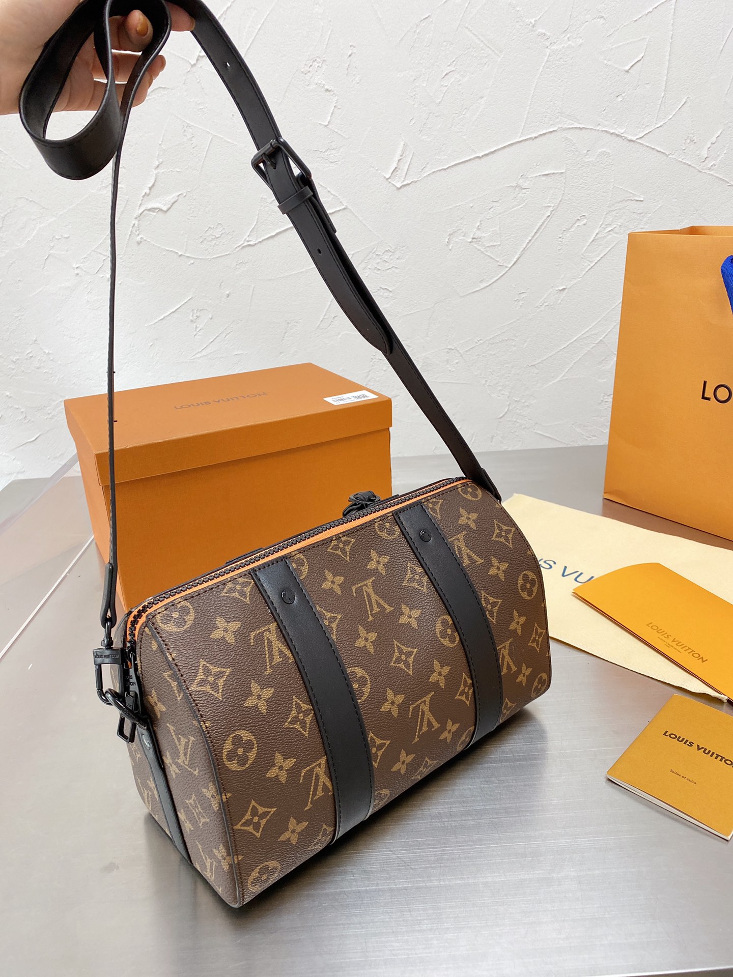 Louis Vuitton（ルイヴィトン） メッセンジャーバッグ M45652-BRAND OFF
