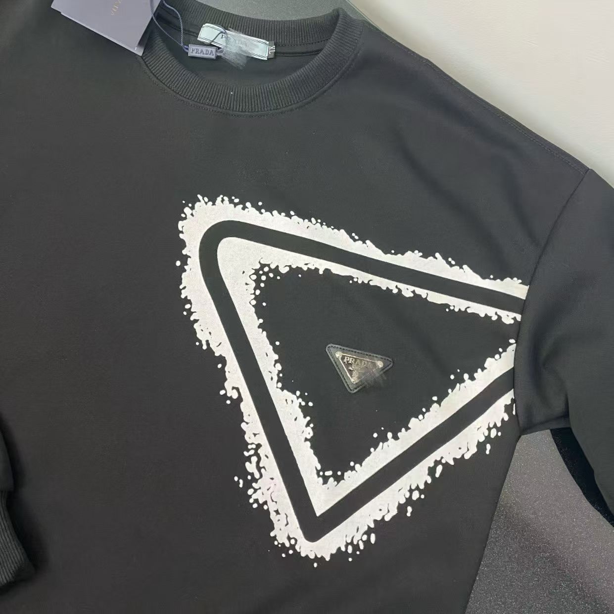 【Prada旗艦店】( プラダ ) 長袖 男女兼用、ご好評に付き再入荷！-BRAND OFF