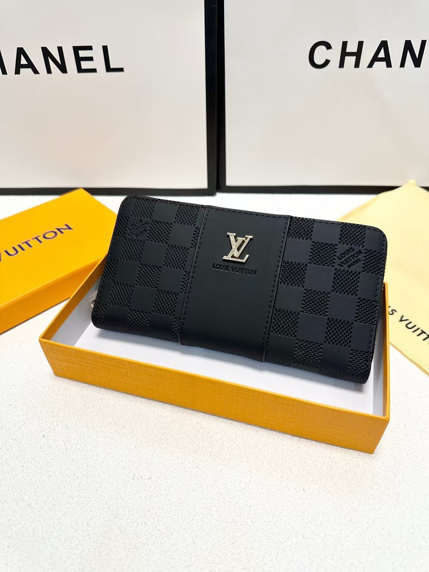 Louis Vuitton (ルイ・ヴィトン) 財布 19*10*2.5cm-BRAND OFF