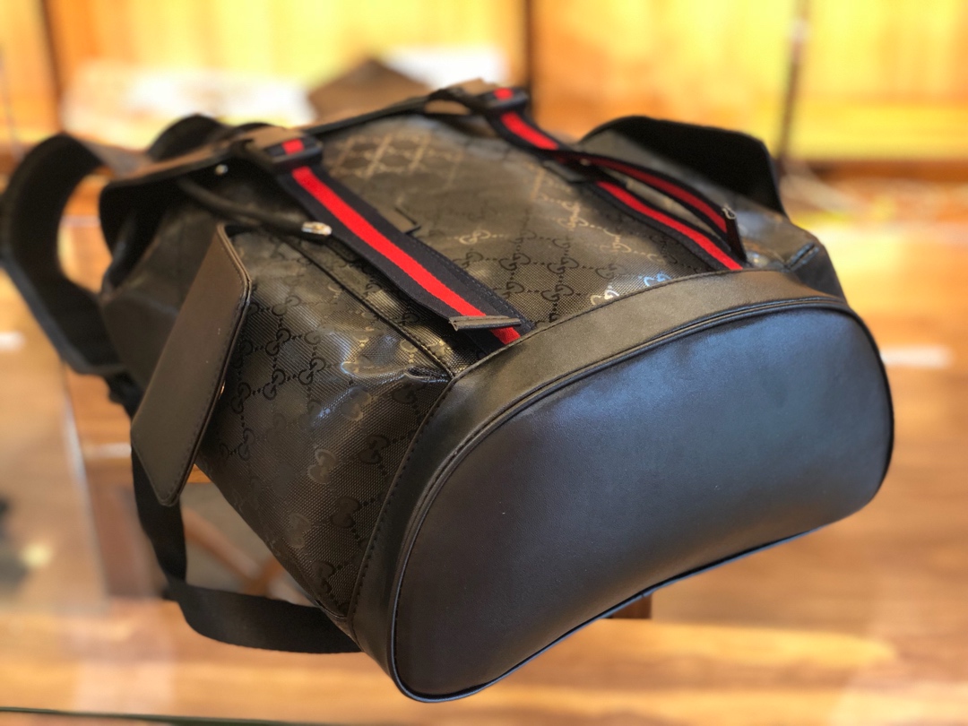 GUCCI(グッチ) バックパック 34*42*16cm-BRAND OFF
