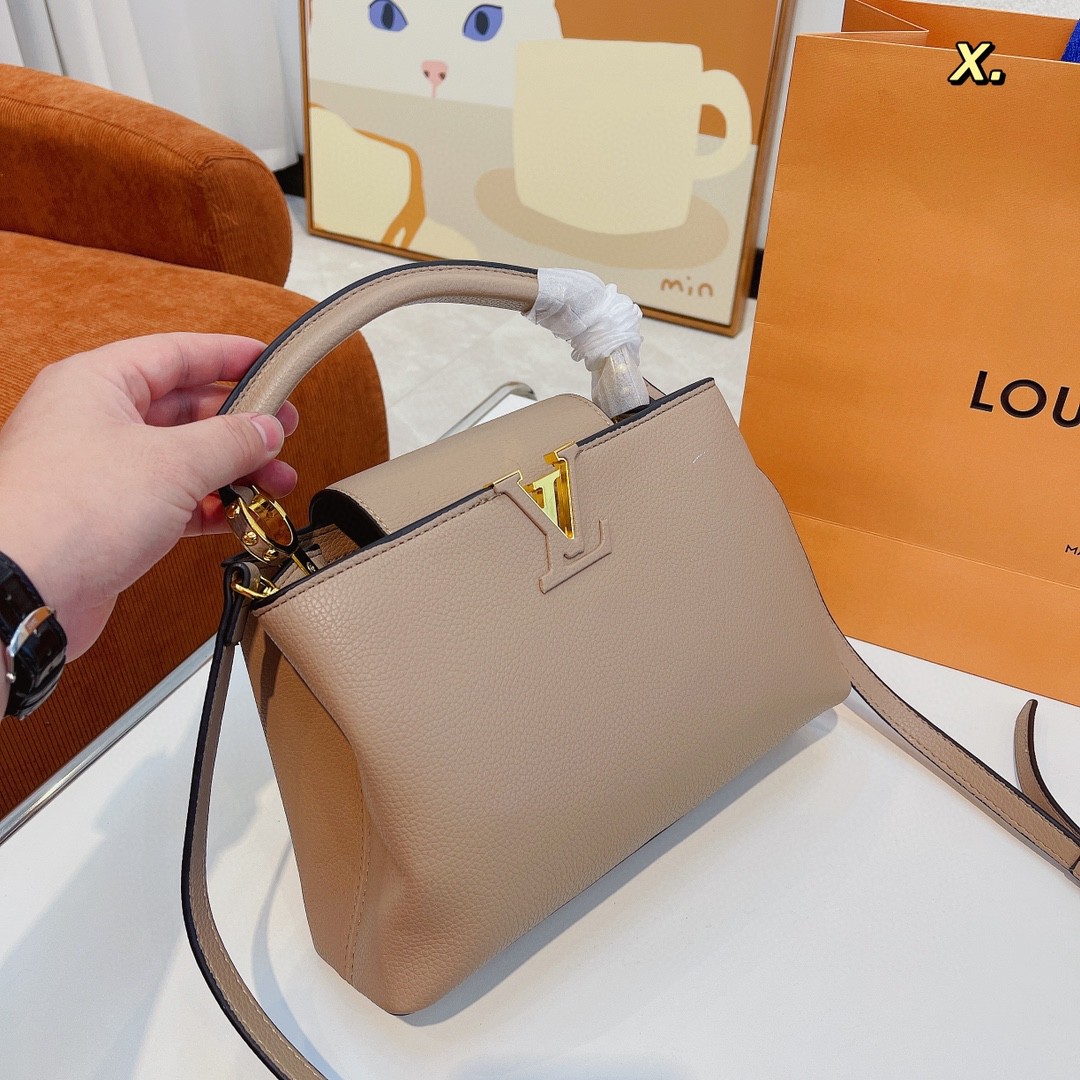 LOUIS VUITTON（ルイヴィトン）CAPUCINES BB 27 X 18 X 9 CM-BRAND OFF