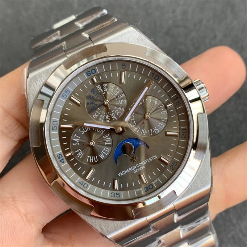 ヴァシュロン・コンスタンタン  オーヴァーシーズ 4300V/120G-B102-BRAND OFF