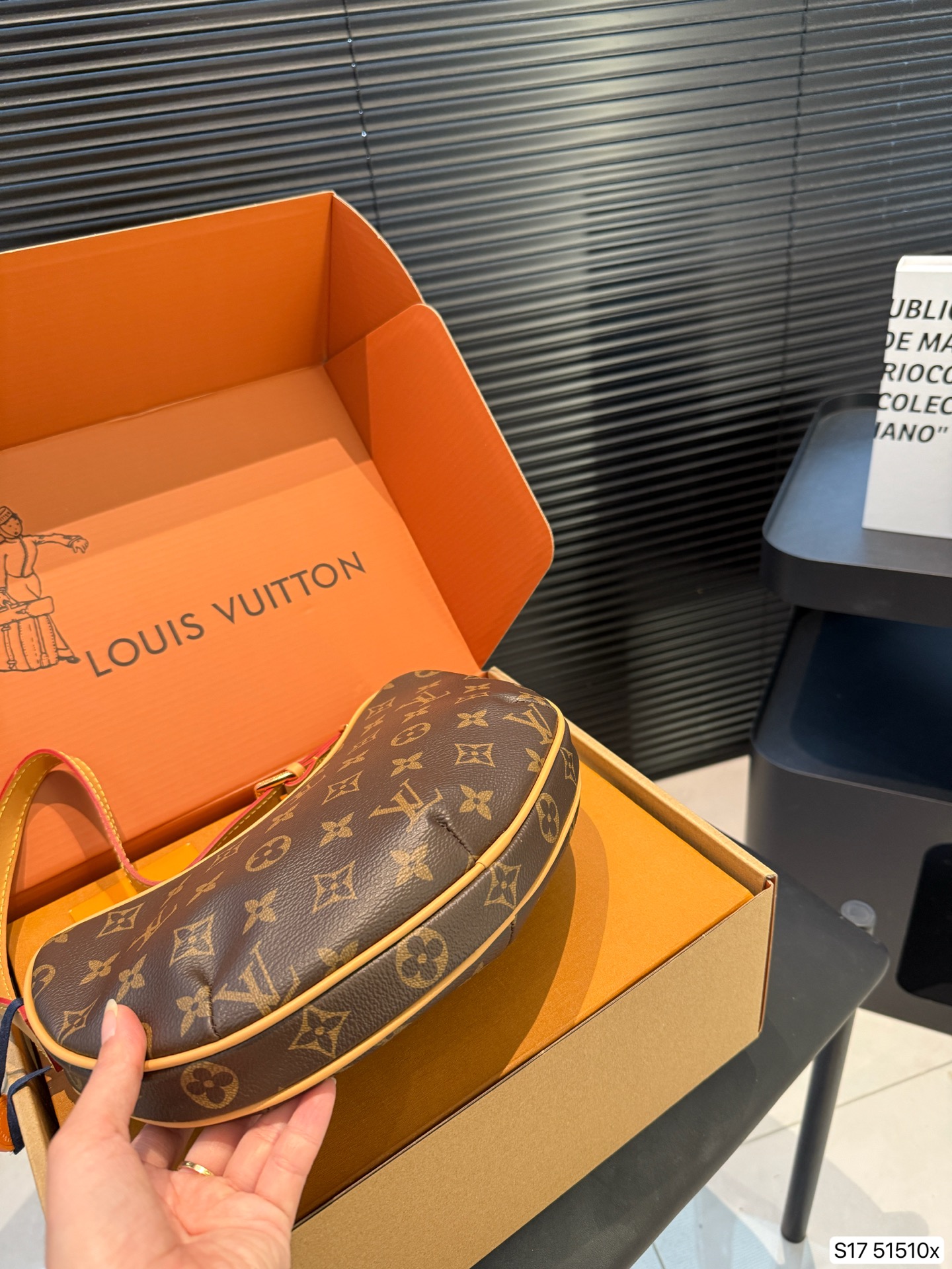【LOUIS VUITTON旗艦店】ルイヴィトン わきバッグ 51510-BRAND OFF