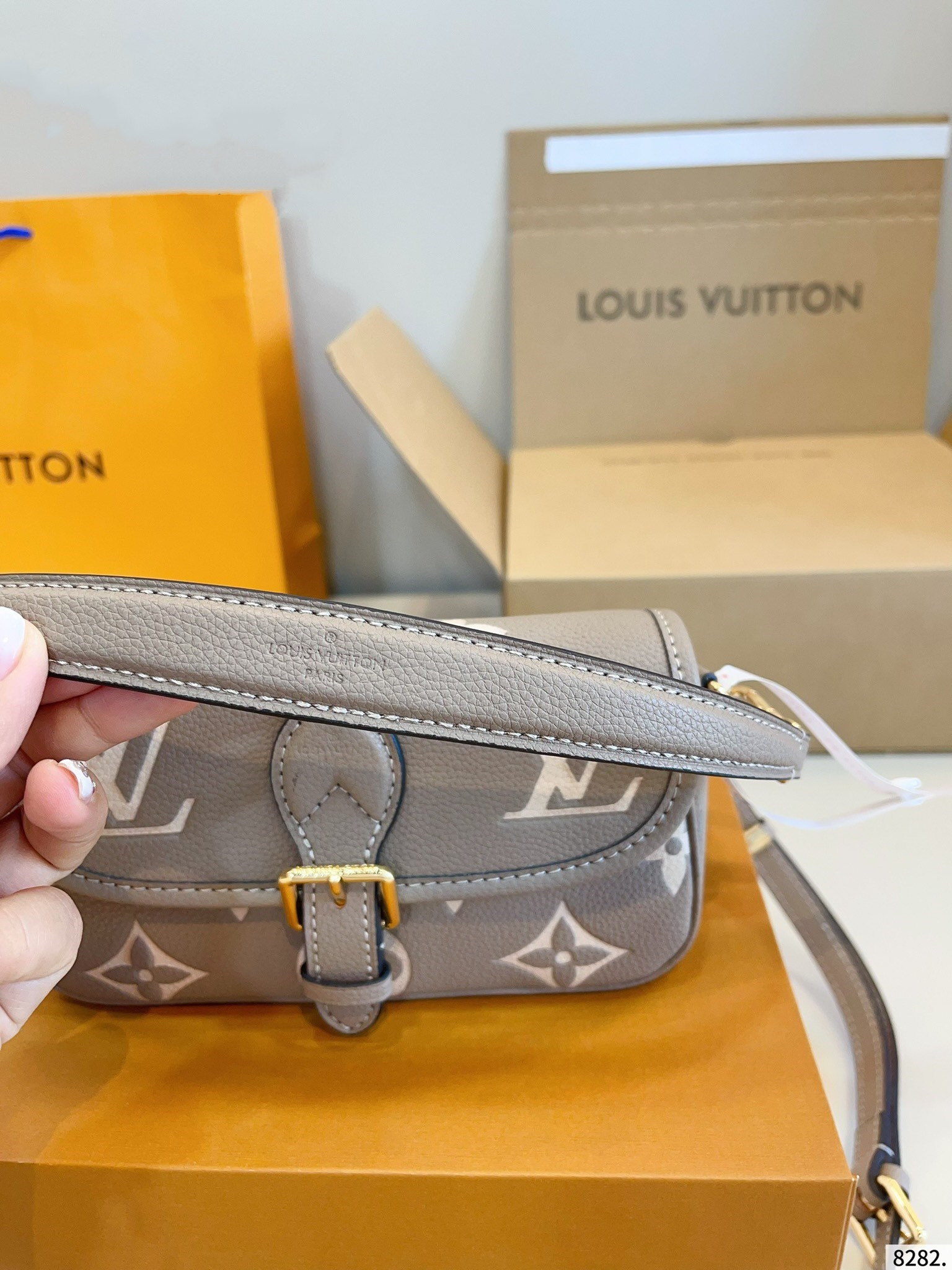 LOUIS VUITTON ルイヴィトン  SPEEDY 20 ショルダーバッグ-BRAND OFF