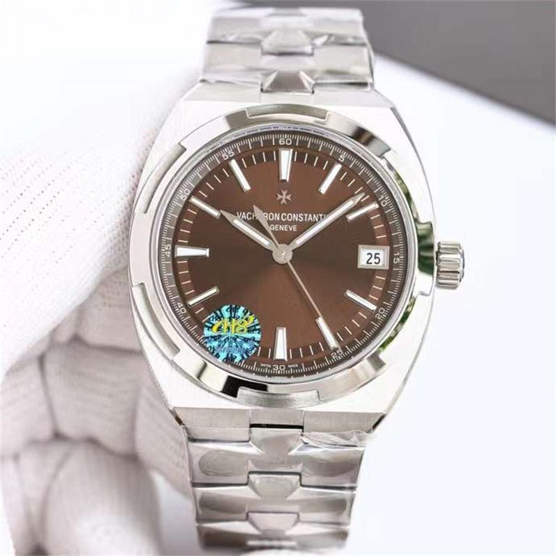 ヴァシュロン コンスタンタン オーヴァーシーズ4500V/110A-B146-BRAND OFF