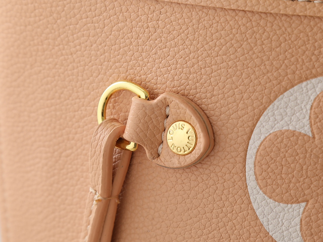 LOUIS VUITTON（ルイヴィトン）Neverfull ミドルサイズのハンドバッグ-BRAND OFF