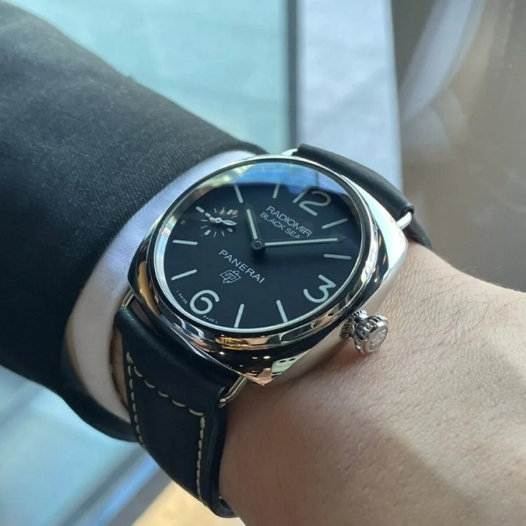 パネライ ラジオミール・ブラックシール・ロゴ 45MM  PAM00754　-BRAND OFF