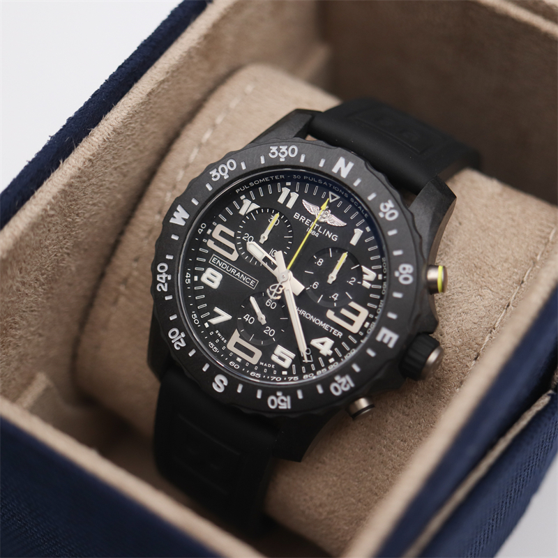 Breitling Endurance Pro X82310E51B1S1-BRAND OFF