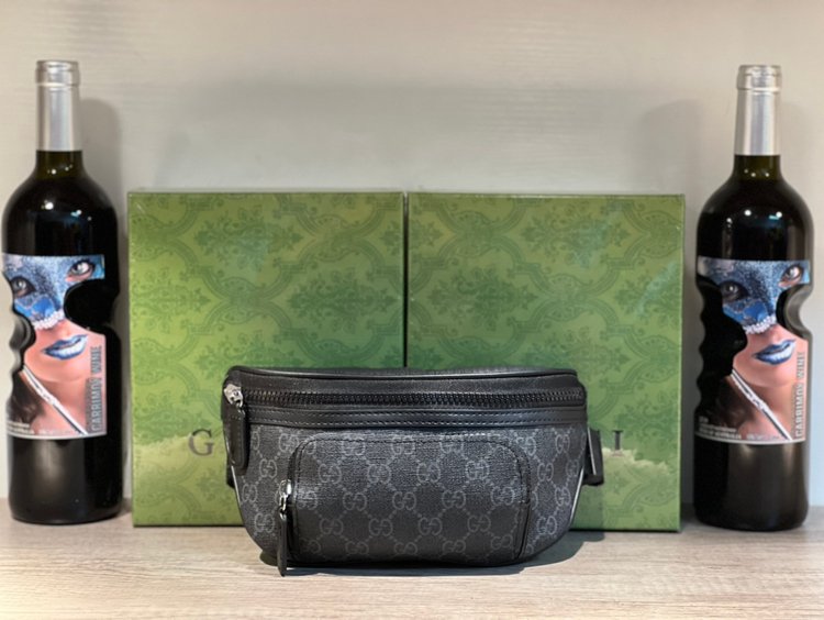 GUCCI(グッチ) GGスプリーム ベルトバッグ 2色-BRAND OFF