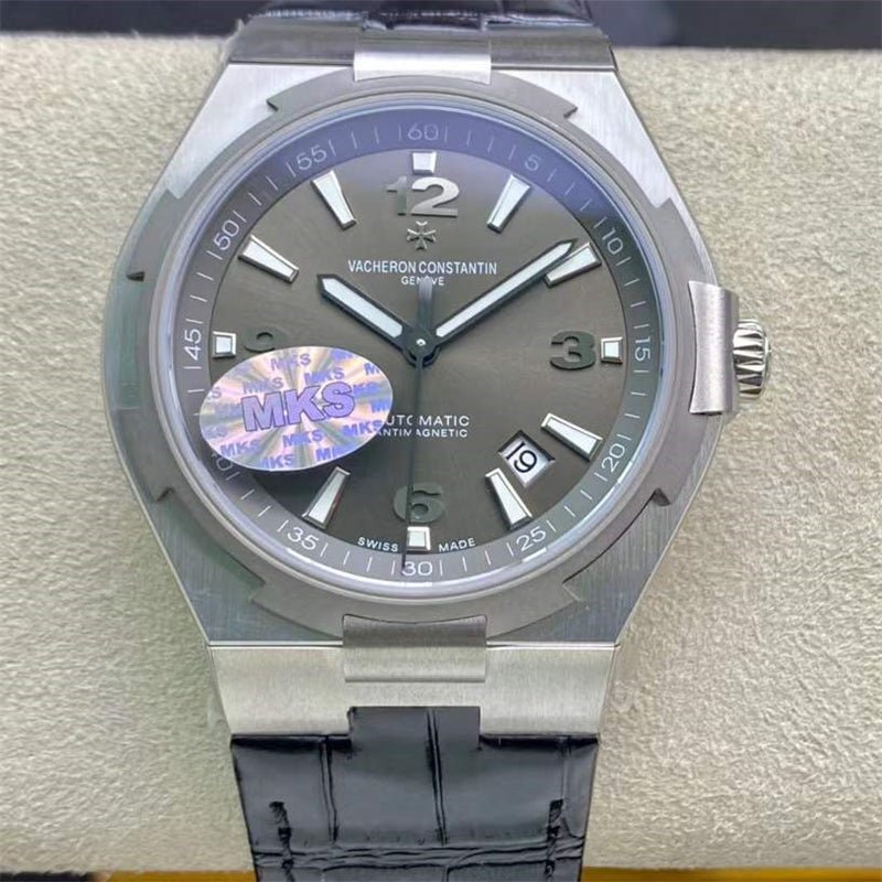 ヴァシュロン・コンスタンタン オーヴァーシーズ 47040/000W-9500-BRAND OFF