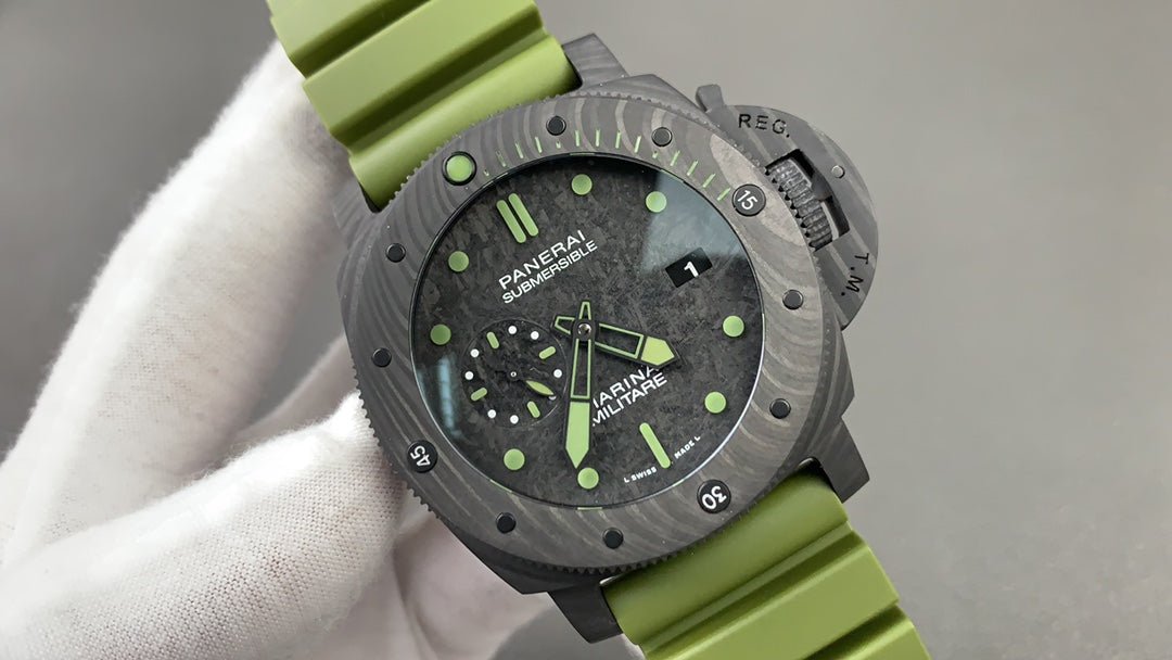 パネライ サブマーシブル マリーナ ミリターレ カーボテック™ - 47mm 世界限定33本-BRAND OFF