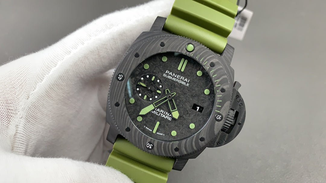 パネライ サブマーシブル マリーナ ミリターレ カーボテック™ - 47mm 世界限定33本-BRAND OFF