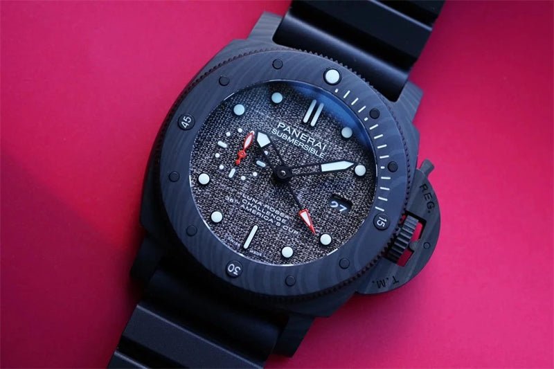 パネライ サブマーシブル ルナ・ロッサ カーボテック47mm PAM01039-BRAND OFF