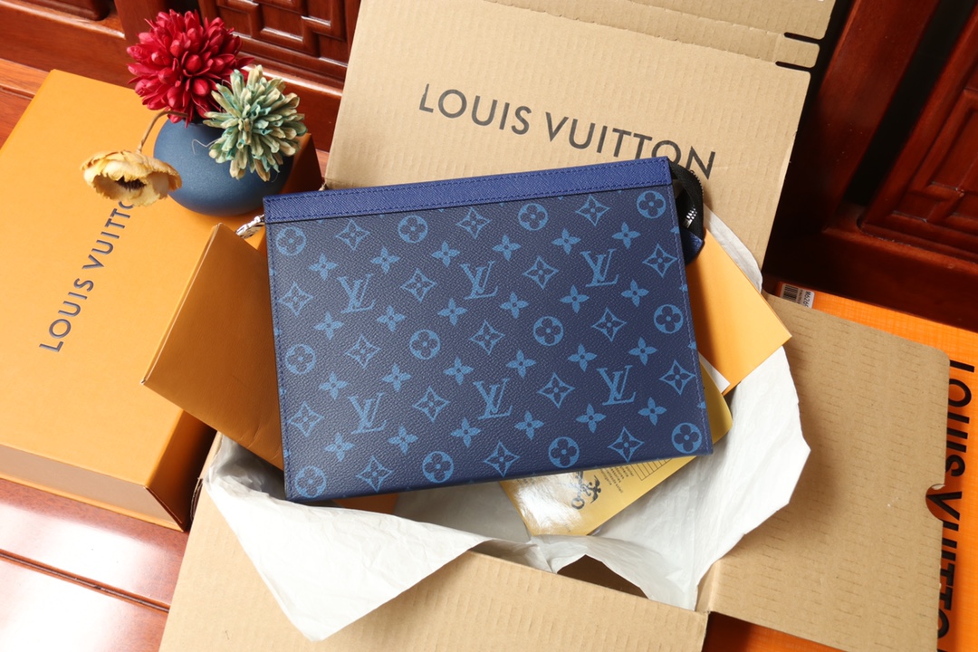 LOUIS VUITTON（ルイヴィトン）POCHETTE VOYAGE クラッチバッグ M61692-BRAND OFF