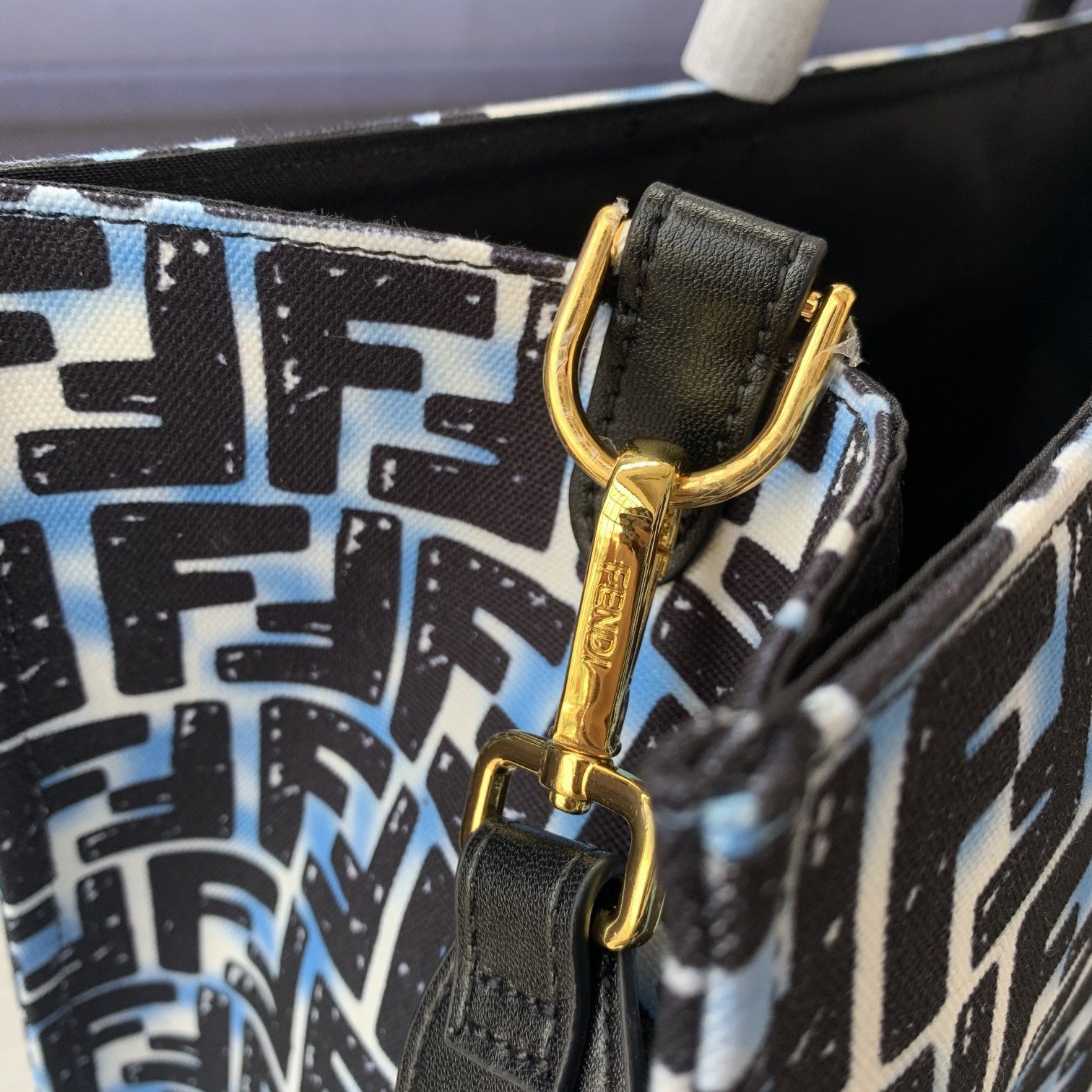 FENDI（フェンディ） ハンドバッグ 41X35X19 CM-BRAND OFF