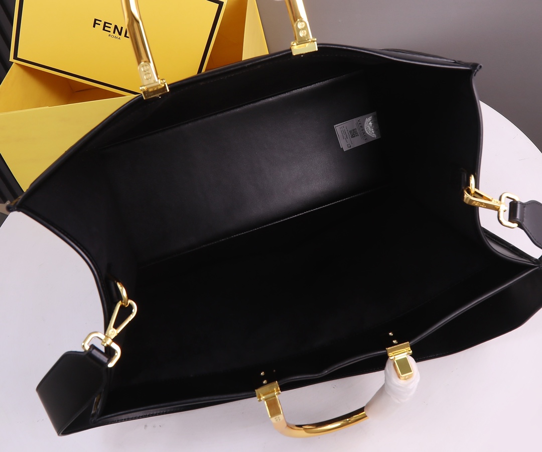 FENDI（フェンディ） ハンドバッグ41X29.5X16CM-BRAND OFF