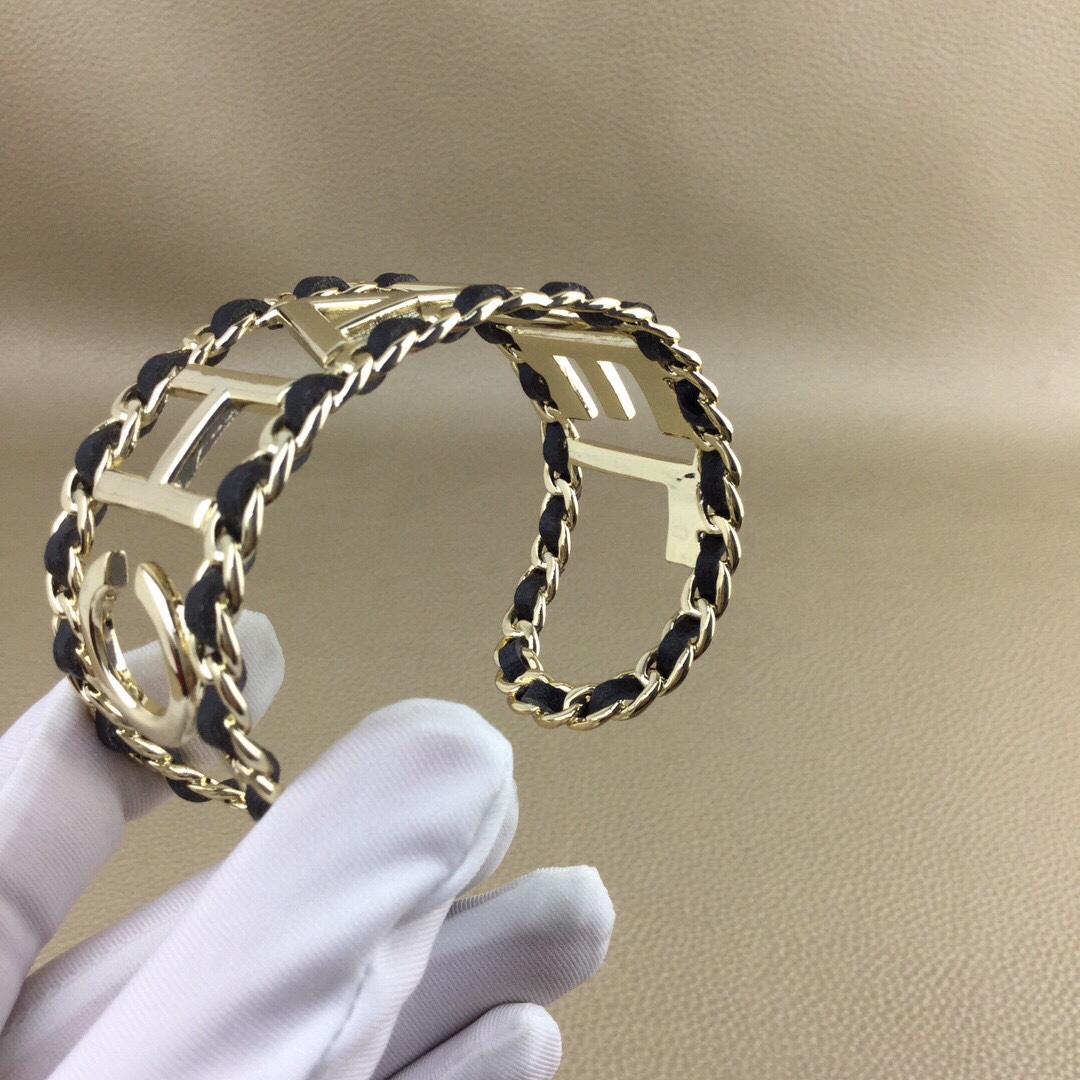【CHANEL】ブレスレット、ファッションシンプルなスタイル-BRAND OFF