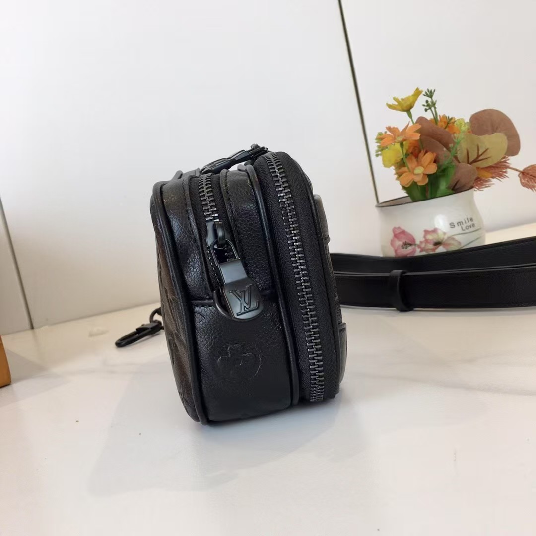 【LOUIS VUITTON旗艦店】ルイヴィトン NANO ALPHA ミニショルダーバッグ M82544-BRAND OFF