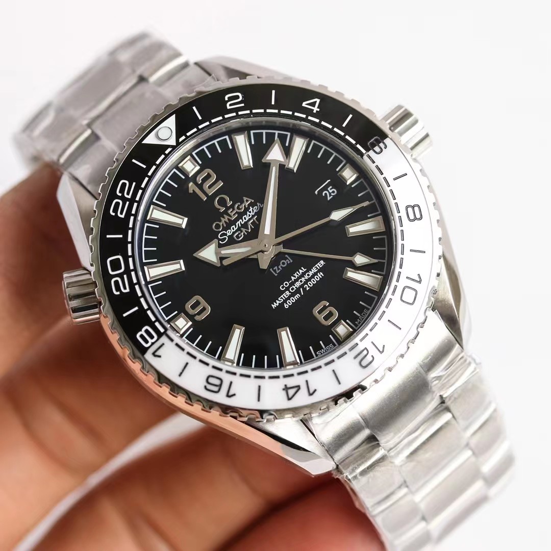 Omega Seamaster Planet Ocean Co-Axial Master Chronometer GMT 215.30.44.22.01.001-BRAND OFF