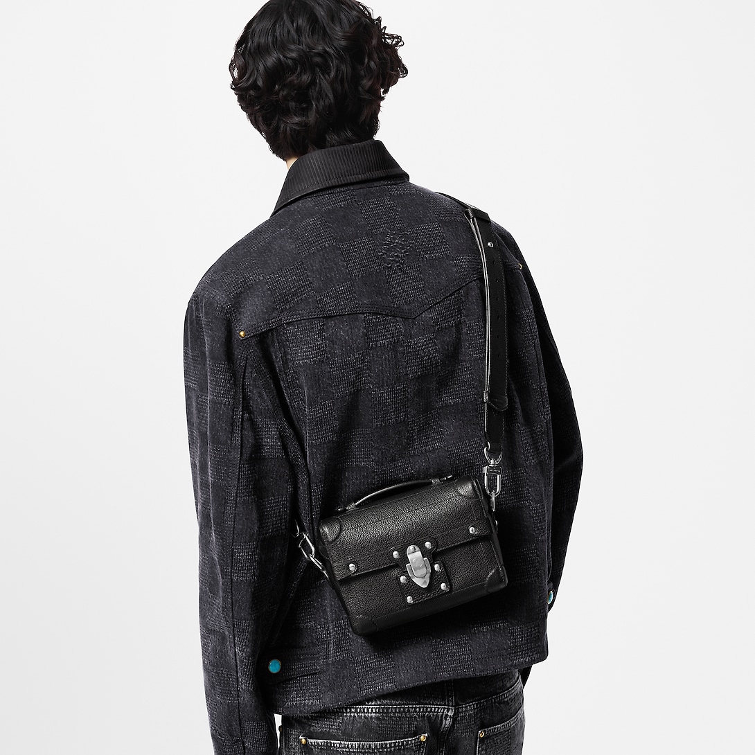 LOUIS VUITTON ルイヴィトン SOUL TRUNK クロスボディバッグ M11516-BRAND OFF
