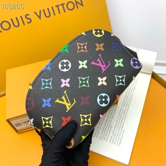 LOUIS VUITTON（ルイヴィトン）Cléa 財布 M47515-BRAND OFF
