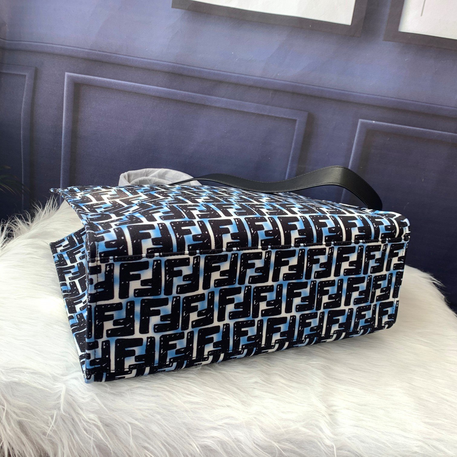 FENDI（フェンディ） ハンドバッグ 41X35X19 CM-BRAND OFF
