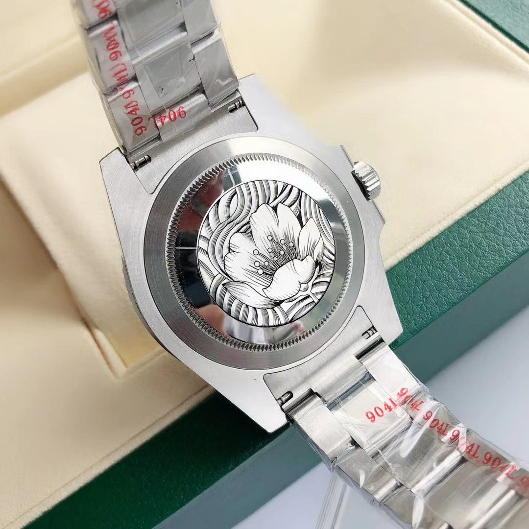ロレックス サブマリーナーデイト 彫金 116610LV/116610LN-BRAND OFF
