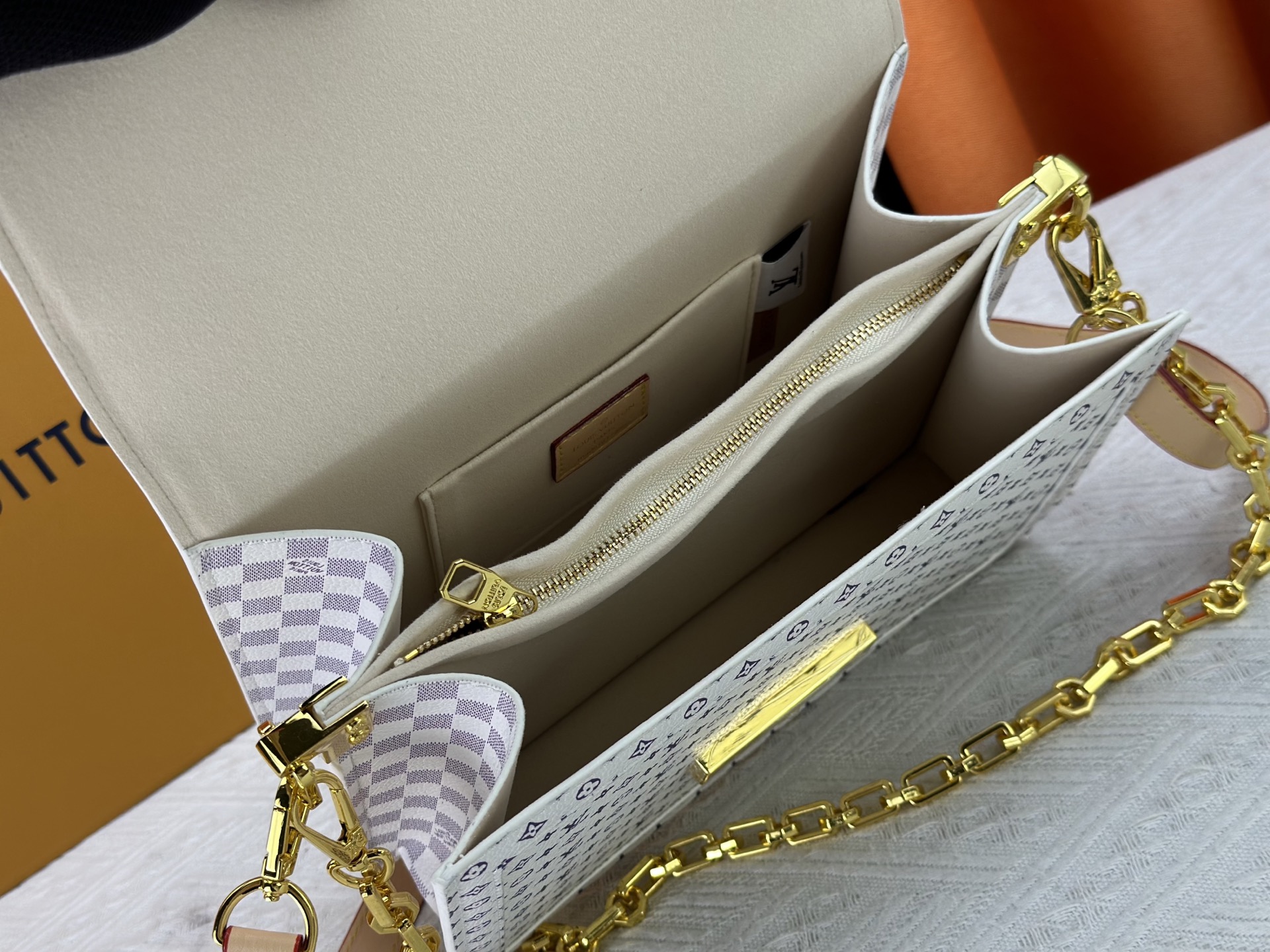 LOUIS VUITTON ルイヴィトン Dauphine Soft GM ショルダーバッグ M13255-BRAND OFF