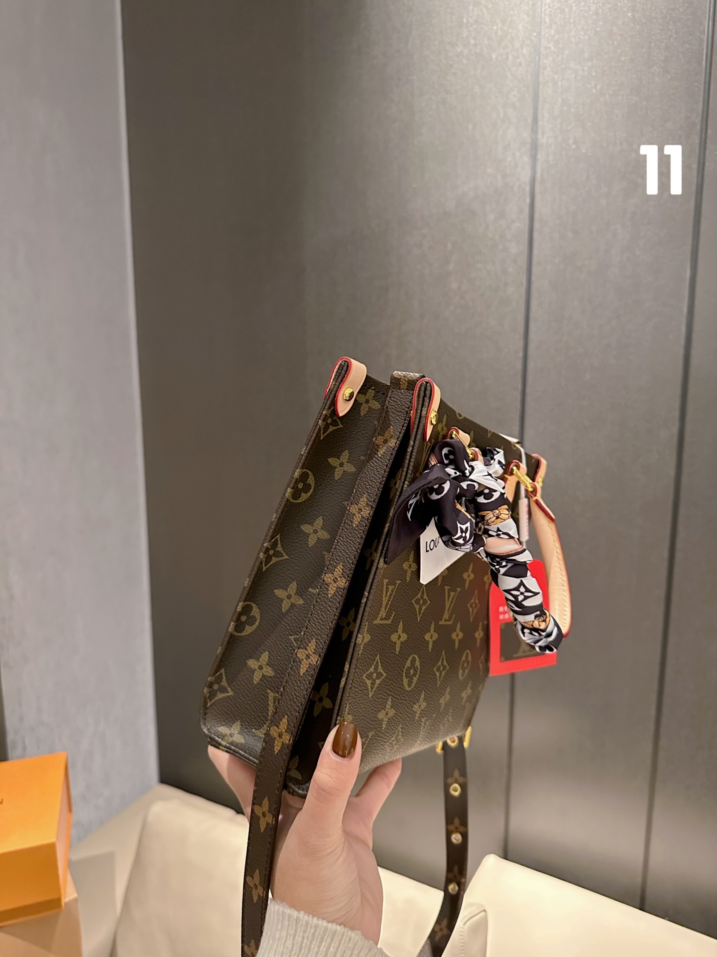 ★関税込★ Lv Sac Platの新しい琴譜バッグ M46265-BRAND OFF