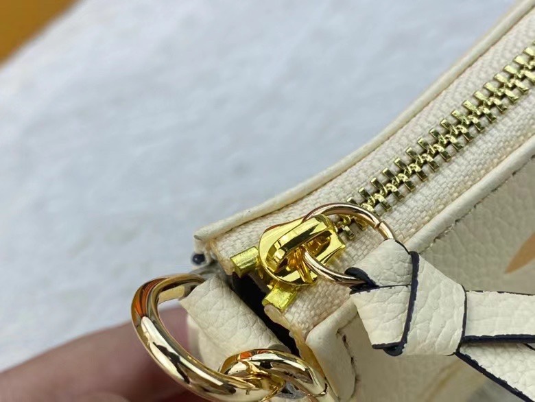 LOUIS VUITTON ルイヴィトン MINI POCHETTE ACCESSOIRES M80501-BRAND OFF