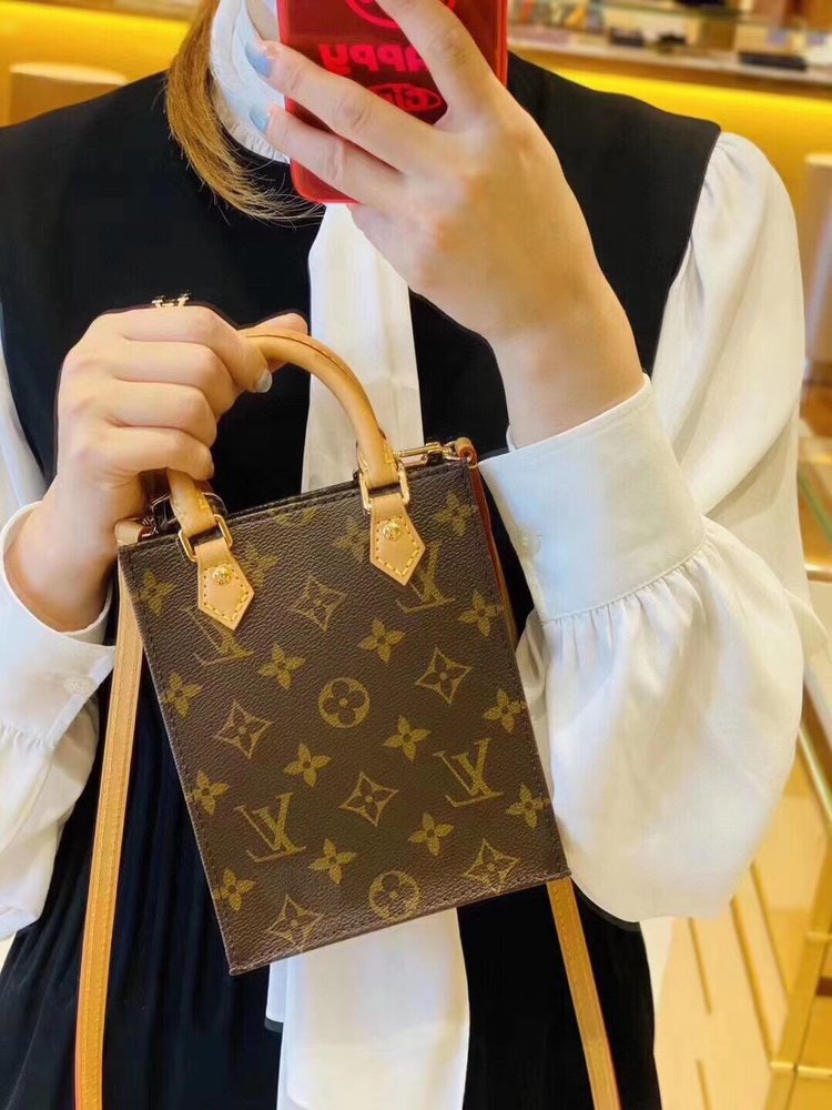 LouisVuitton ルイヴィトン ショルダーバッグ & クロスボディバッグ M69442-BRAND OFF