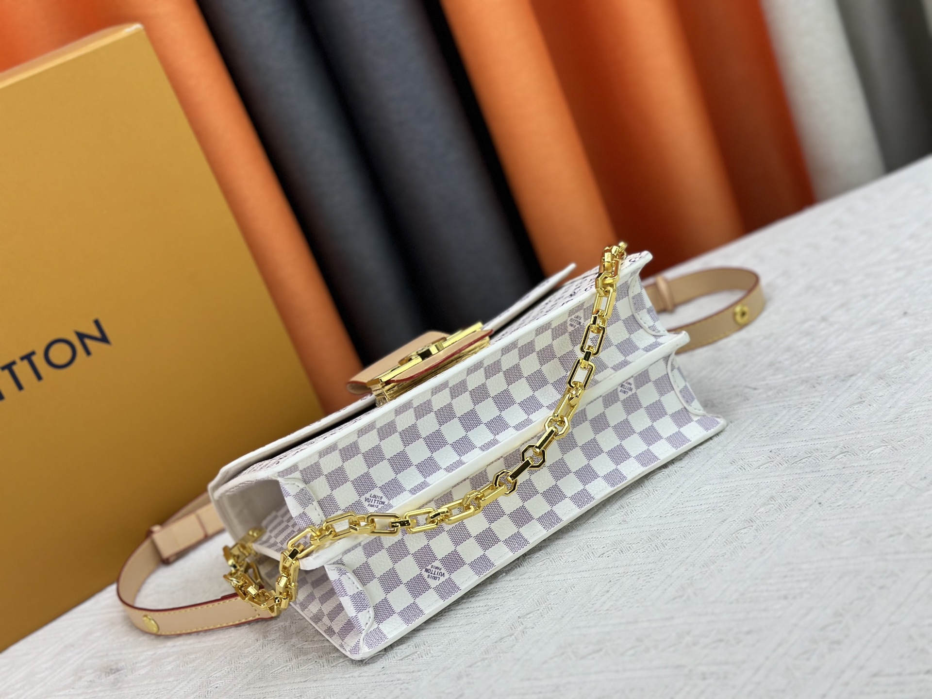 LOUIS VUITTON ルイヴィトン Dauphine Soft GM ショルダーバッグ M13255-BRAND OFF