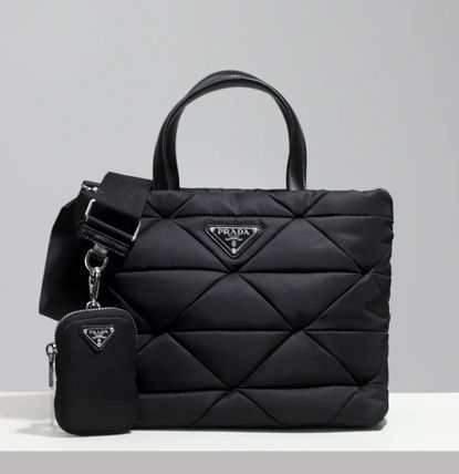 最安値挑戦中★PRADA Padded tote bag★マザーズバッグ★大人気 25.5*18.5*10.5cm-BRAND OFF