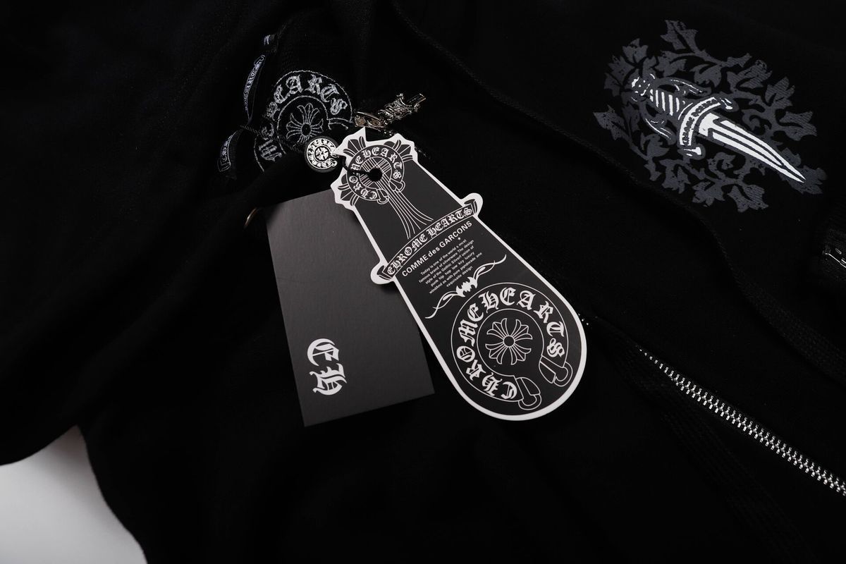 【CHROME HEARTS】クロムハーツ パーカー 男女兼用、ご好評に付き再入荷！-BRAND OFF