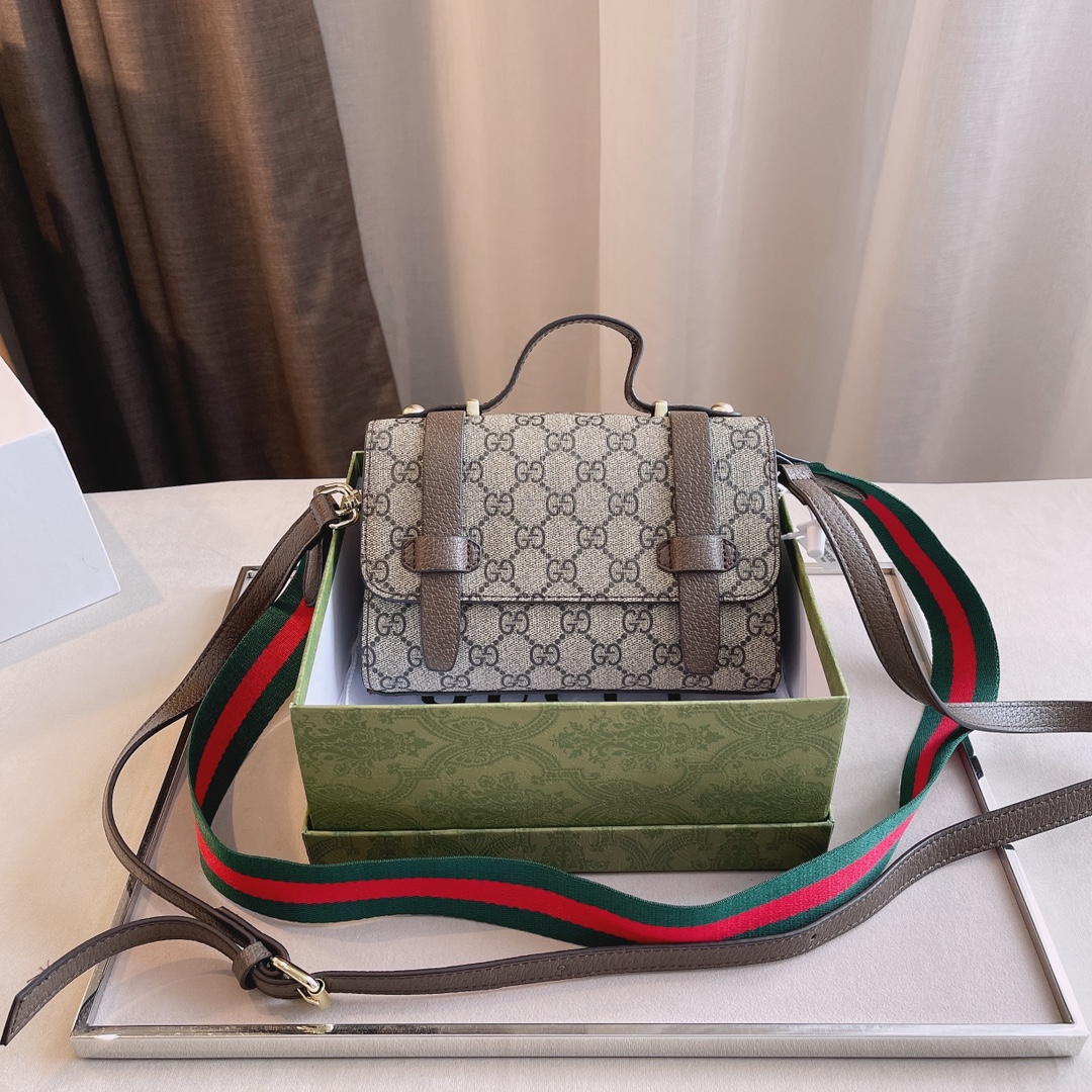 GUCCI メッセンジャーバッグ-BRAND OFF