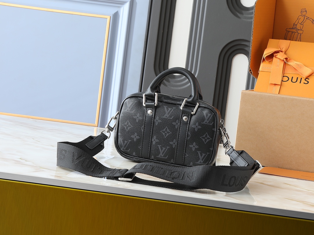 LOUIS VUITTON ルイヴィトン Nano Porte Documents Voyage M82770-BRAND OFF
