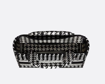 【DIOR】【大人可愛さがcute！】Dior LADYD-LITE ミディアムバック-BRAND OFF